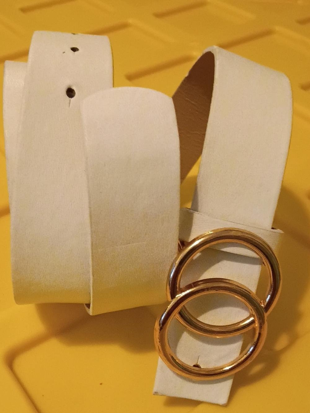 White Double-Ring Leather Women’s Belt size 39